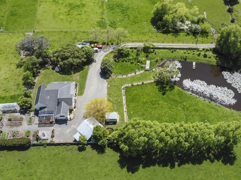 1 Barton Street, Halcombe