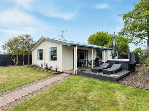 124D Saint Johns Street, Bromley