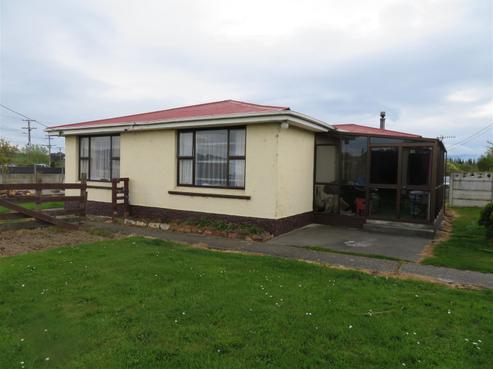 16 Main Street, Mataura
