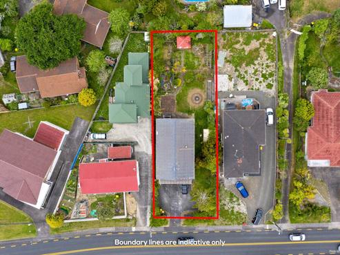 12 School Road, Te Atatu South
