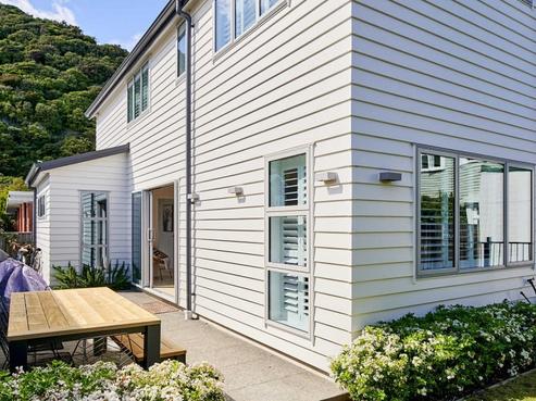 79B Oroua Street, Eastbourne