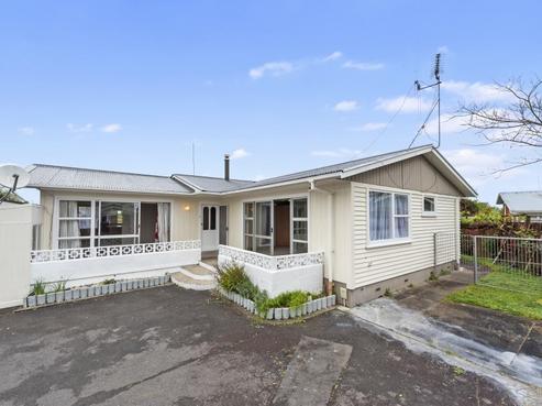 12 Joanna Place, Deanwell