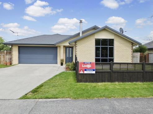 9 Farringdon Avenue, Rototuna North
