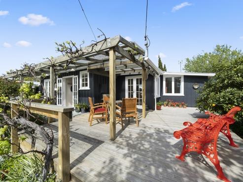12A Oxford Street, Martinborough