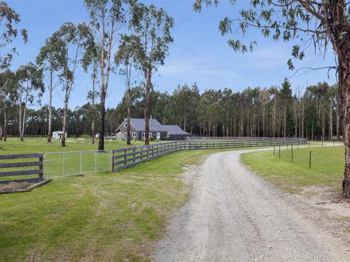 2279 South Eyre Road, West Eyreton