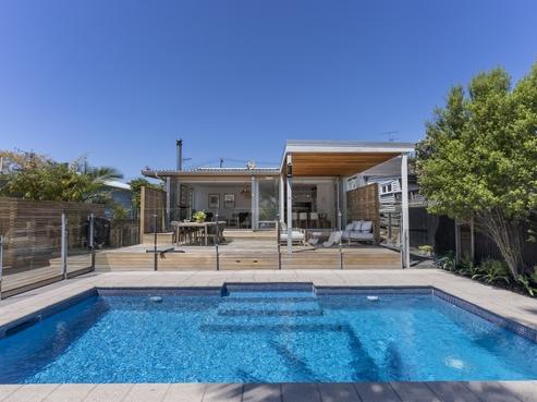 30 Edgars Road, Westmere