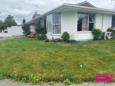 27 Ambleside Drive, Burnside