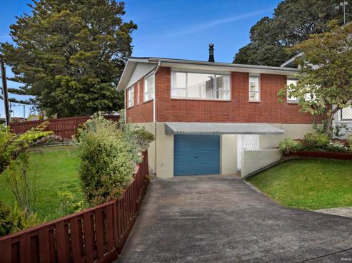 1/38 Te Atatu Road, Te Atatu South