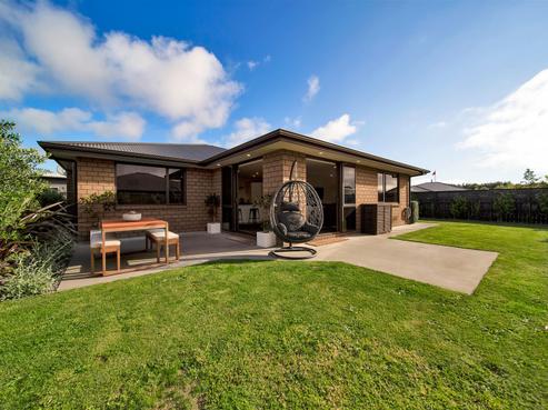 16 Coby Sydney Drive, Bell Block