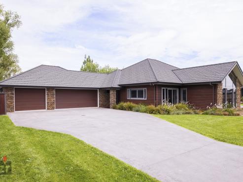 10 Mahi Grove, Feilding
