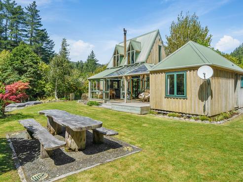 2170B Akatarawa Road, Akatarawa