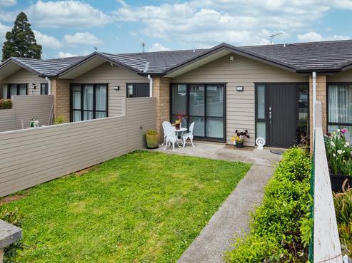 3/107 Edinburgh Street, Pukekohe
