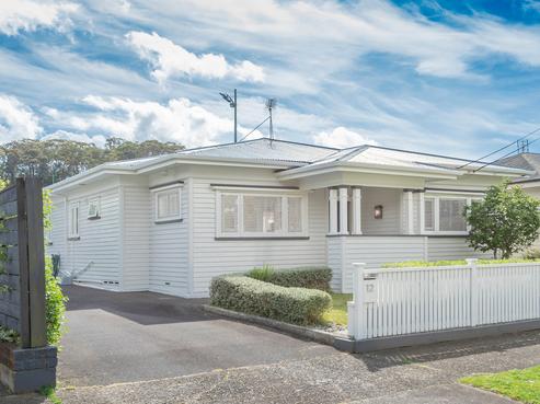 12 Brewster Avenue, Morningside