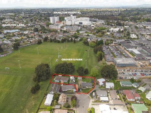 21 Crescent Court, Melville