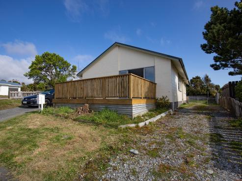 10 Arnott Heights East, Greymouth