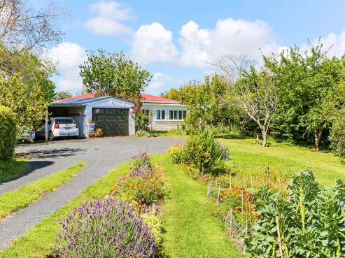 254 Pollok Wharf Road, Pollok