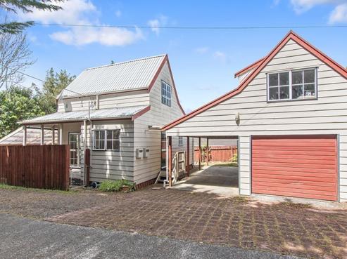 369A Kamo Road, Kamo