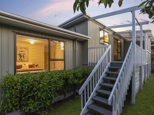 3/28 Beach Road, Castor Bay