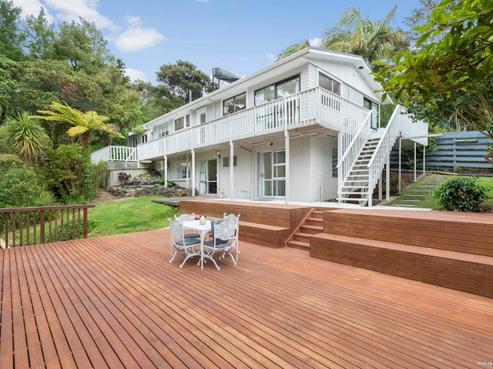 48 Tui Glen Road, Birkenhead