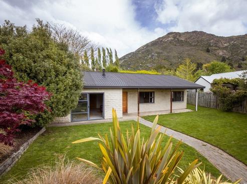 44 Remarkables Crescent, Frankton