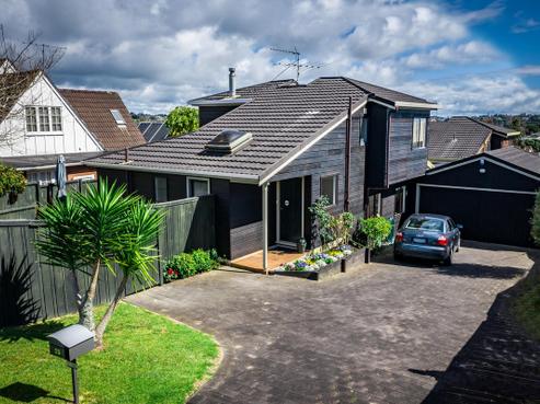 25 Knights Road, Rothesay Bay