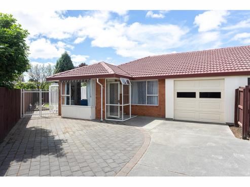 2/96 Buchanans Road, Hei Hei