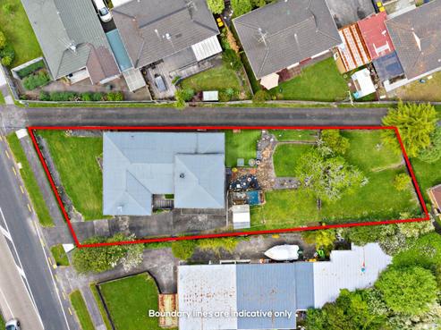 64 Flanshaw Road, Te Atatu South