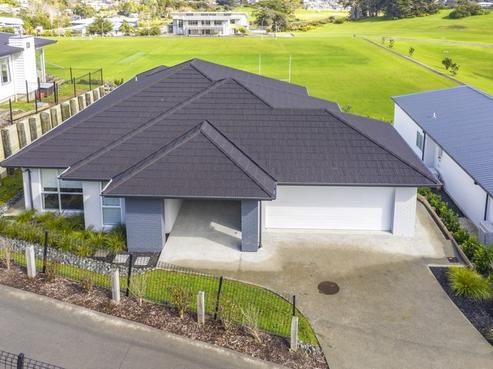 20 Waititiro Rise, Stanmore Bay