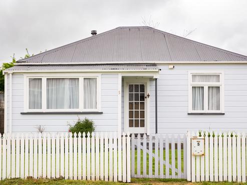 5 Russell Street, Foxton