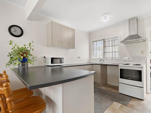 2/18 Knights Road, Rothesay Bay