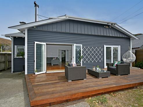 38 Dryden Street, Sumner