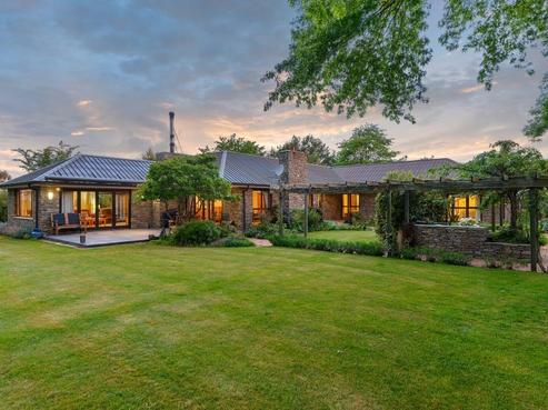 189 O'Roarkes Road, Fernside