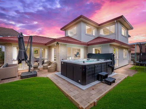 14C Sunnyhill Crescent, Sunnyhills