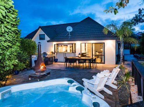 15 Crestview Place, Browns Bay