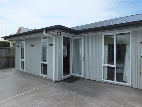 6C Rhodes Street, Parkside