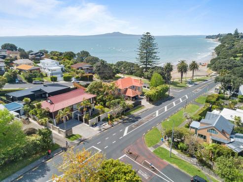 1/517 Beach Road, Murrays Bay
