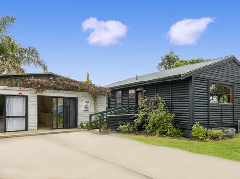 176 Windermere Drive, Poike