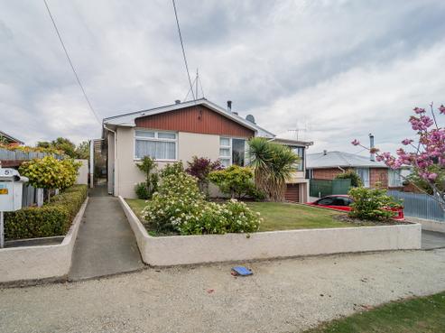 5 Grantlea Drive, Marchwiel