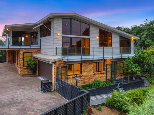 453 East Coast Road, Murrays Bay
