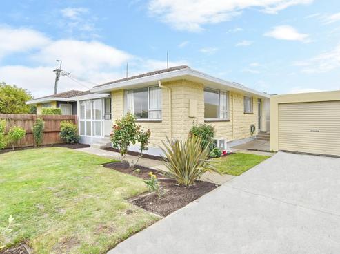 32 Epsom Road, Sockburn