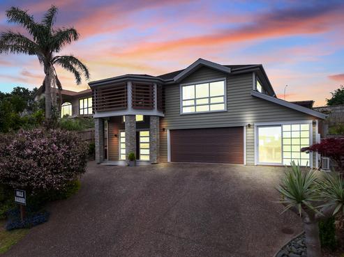 4 Graham Collins Drive, Windsor Park