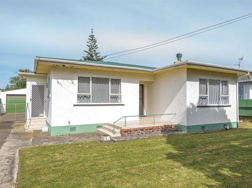 69 Thatcher Street, Castlecliff