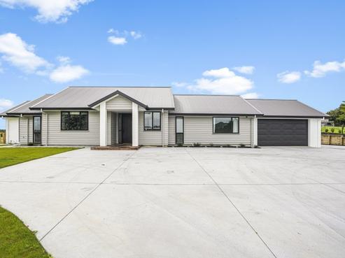 18 Bowe Road, Te Pahu