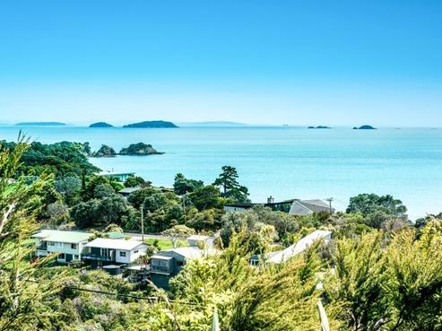 38 Queens Drive, Oneroa