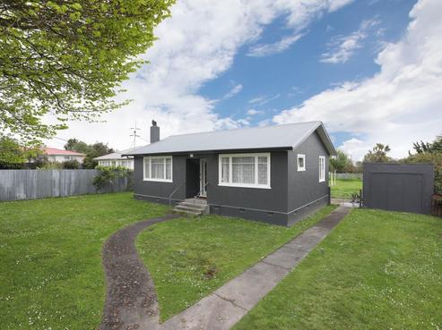 52 Marumaru Street, Marton