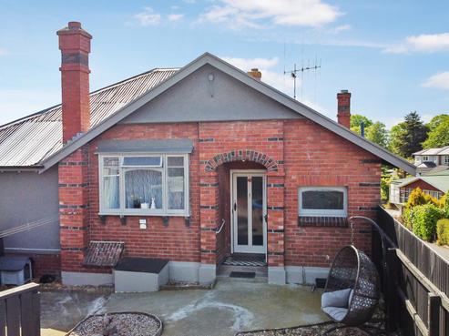 2/11 Selwyn Street, Maori Hill