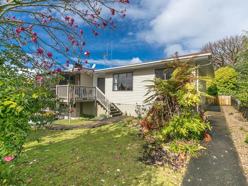 6 Westney Place, Forest Lake