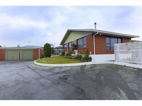 22 Stirling Place, Marchwiel