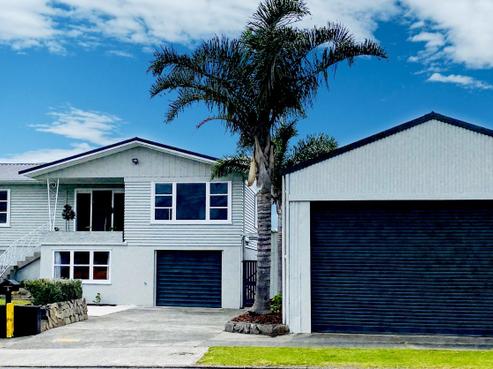 6 School Road, Wellsford