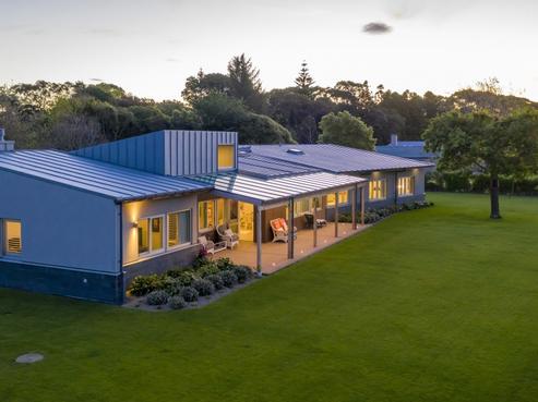 6 Bressay Way, Waikanae